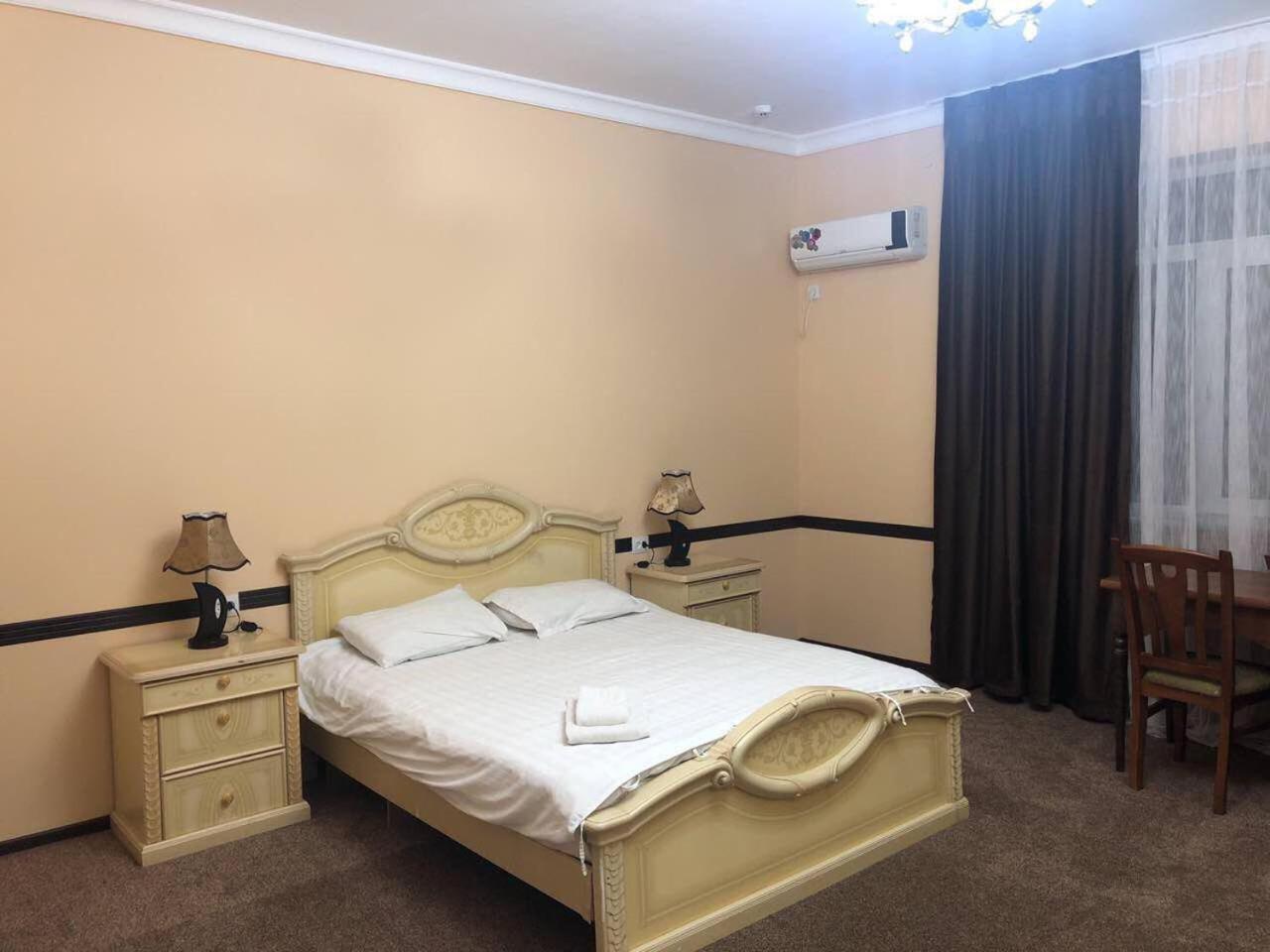 Crown Hotel Tashkent Exterior photo
